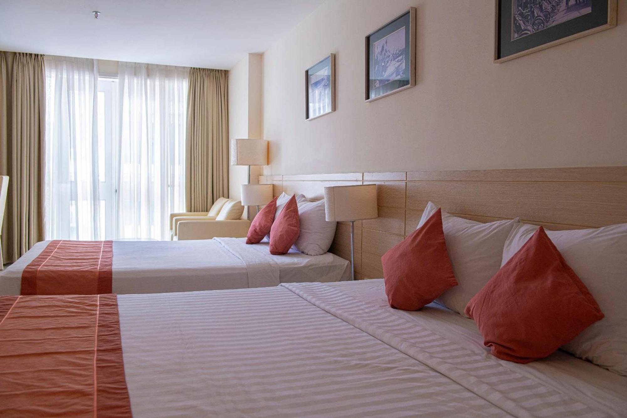 Nhi Phi Hotel На Транг Екстериор снимка