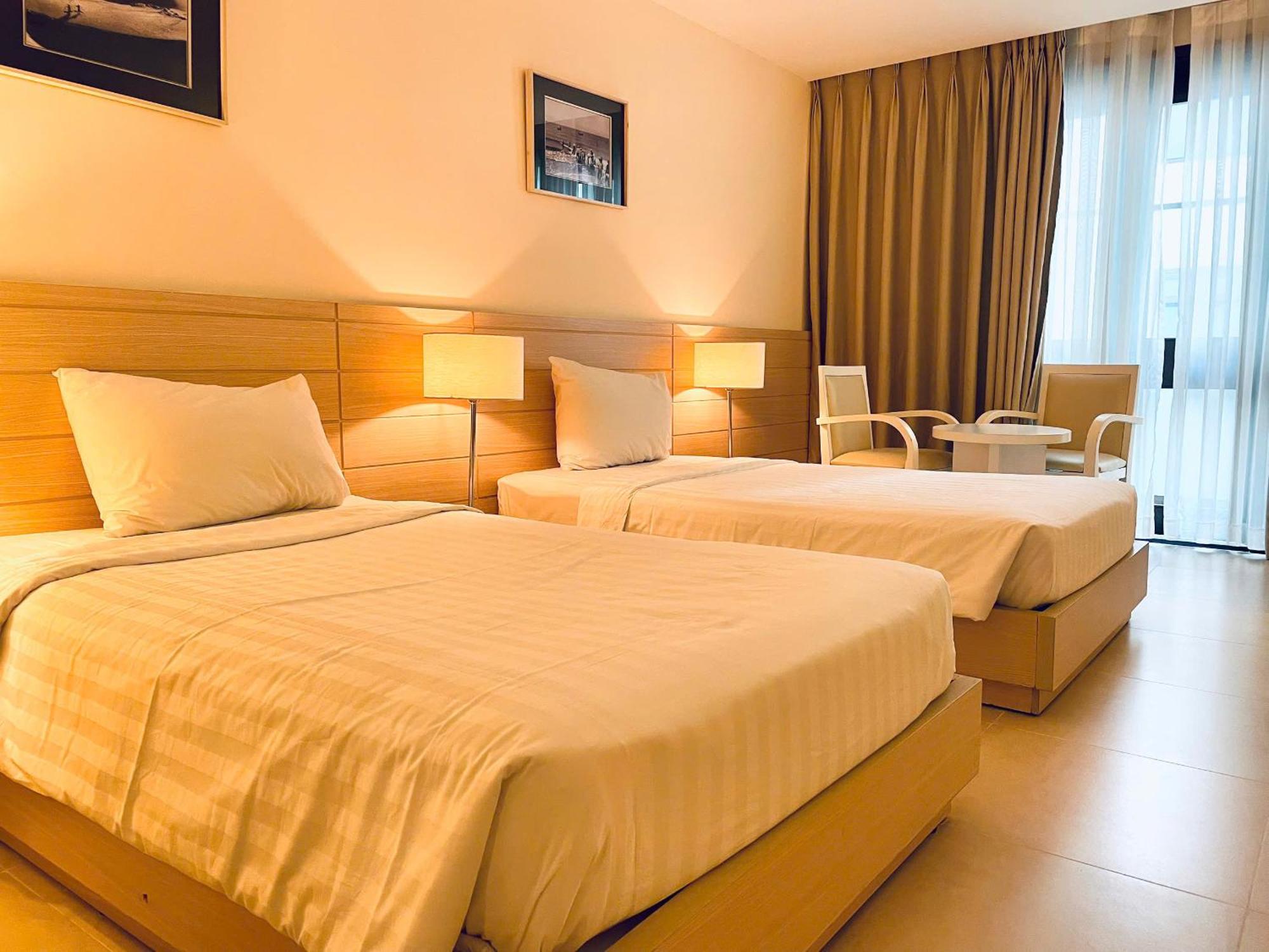 Nhi Phi Hotel На Транг Екстериор снимка